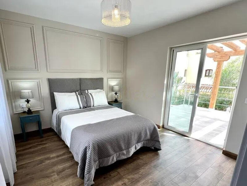 4 Cuarto Villa en venta