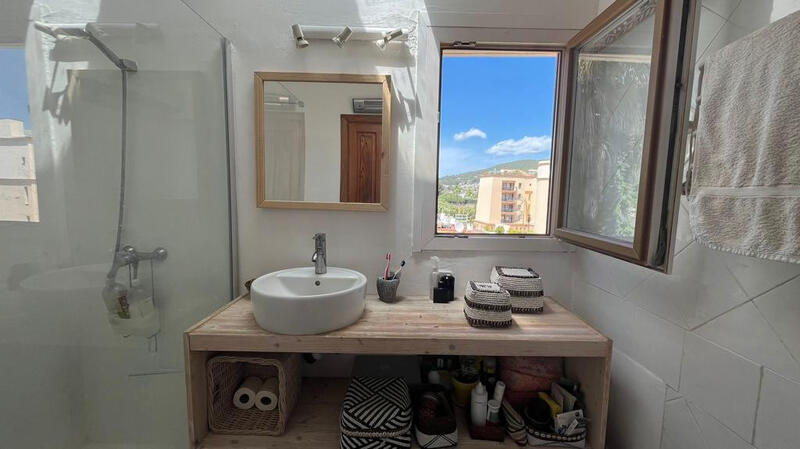 3 Cuarto Dúplex en venta