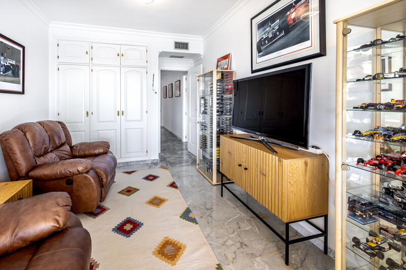 3 спальная комната квартира продается 3 спальная комната квартира продается