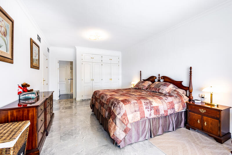 3 спальная комната квартира продается 3 спальная комната квартира продается