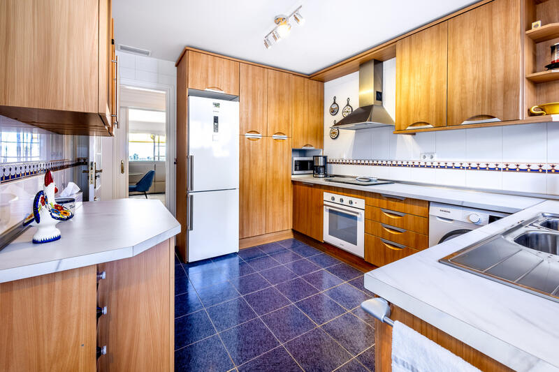 3 спальная комната квартира продается 3 спальная комната квартира продается