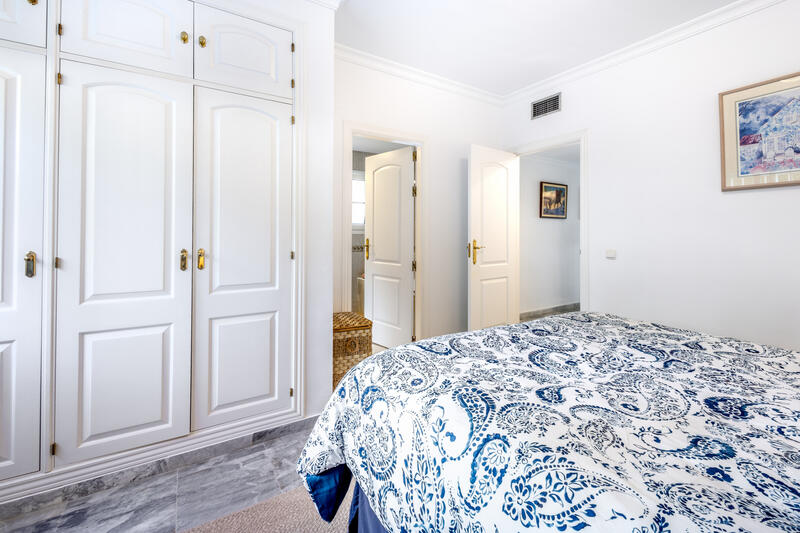 3 спальная комната квартира продается 3 спальная комната квартира продается