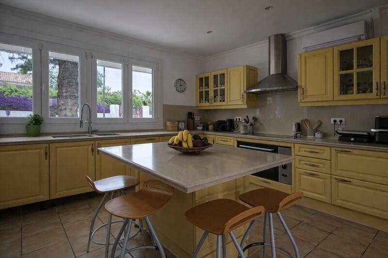 5 bedroom Villa for sale