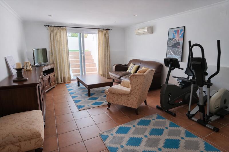 5 bedroom Villa for sale