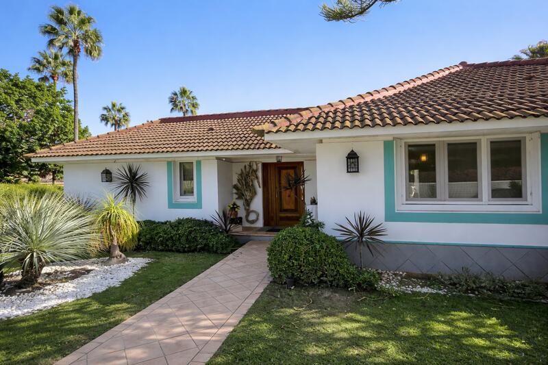 5 bedroom Villa for sale