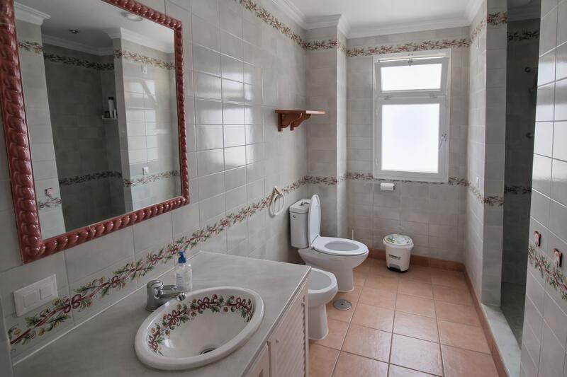 5 bedroom Villa for sale