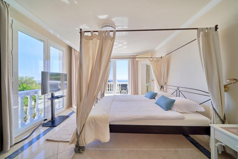 6 sovrum Grottahus till salu