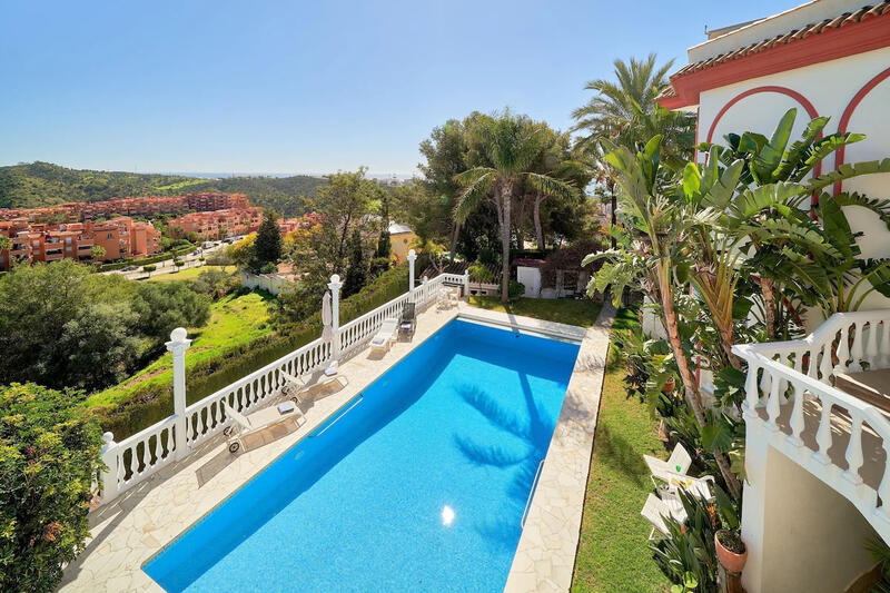 6 sovrum Grottahus till salu