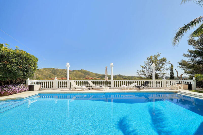 6 sovrum Grottahus till salu