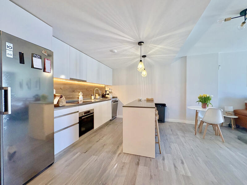 3 спальная комната квартира продается