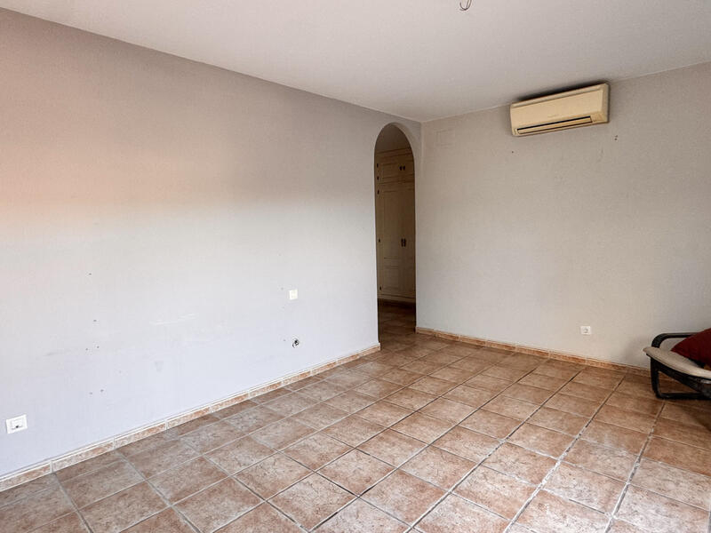 3 спальная комната квартира продается 3 спальная комната квартира продается