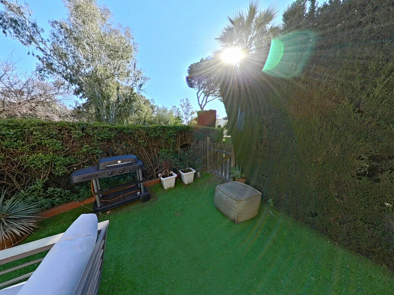 2 bedroom Townhouse for sale