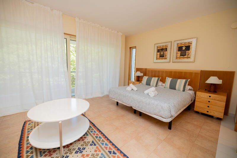 6 bedroom Villa for sale