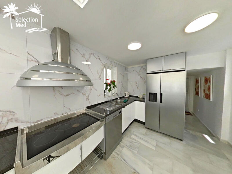 4 bedroom Country House for sale