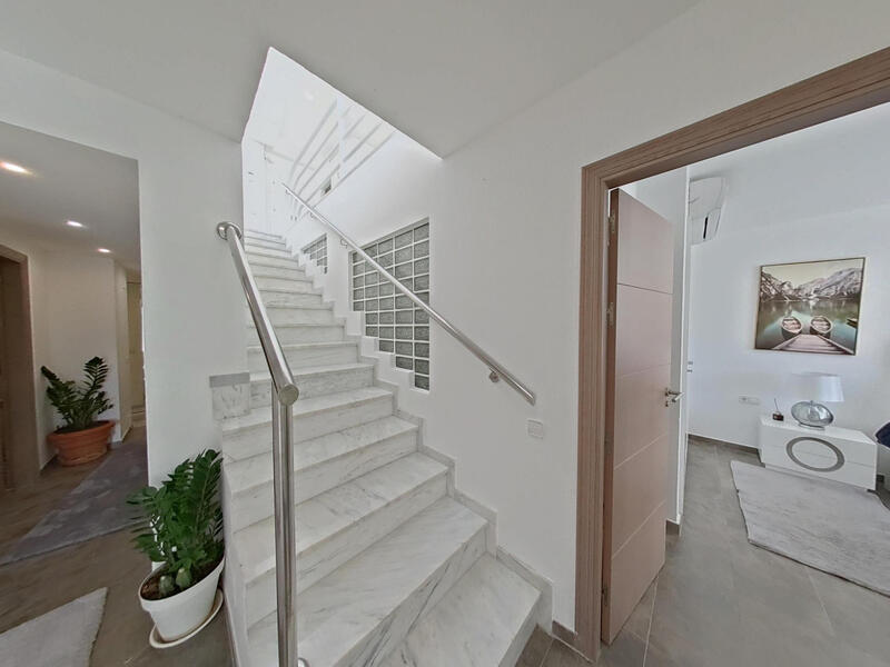 4 bedroom Country House for sale