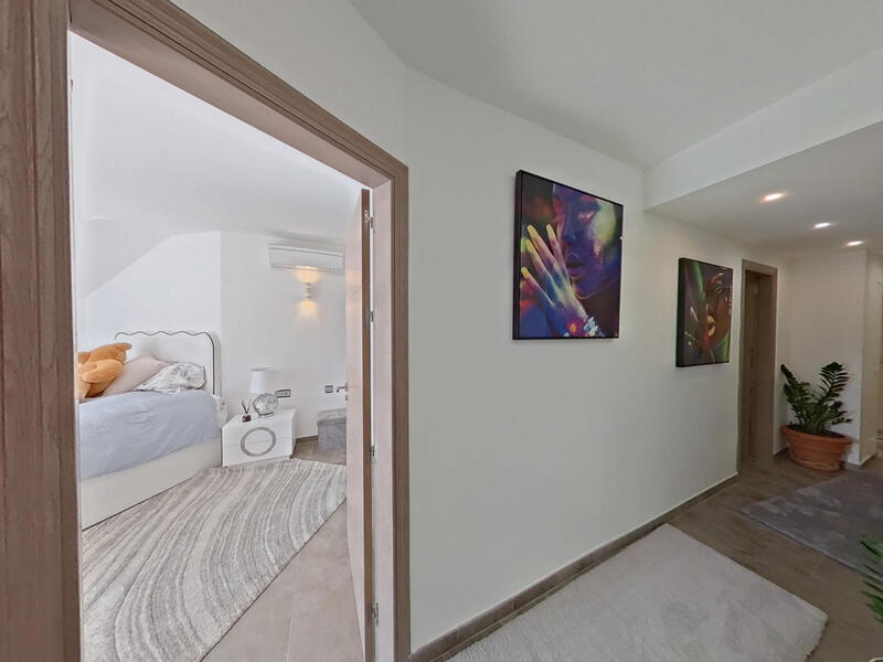 4 bedroom Country House for sale