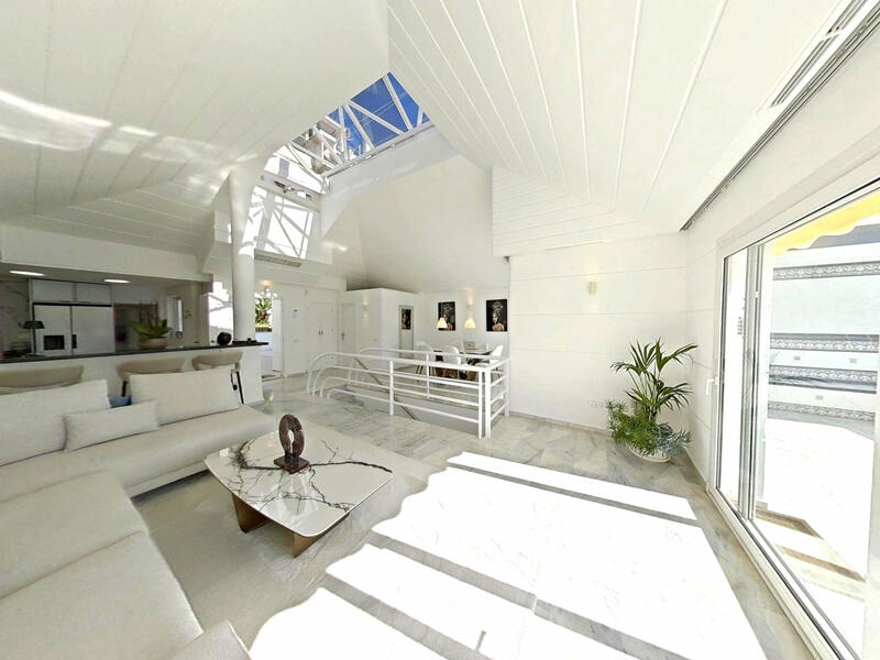 4 bedroom Country House for sale