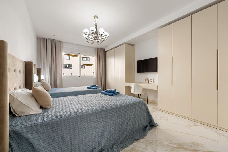 3 bedroom Apartment for sale