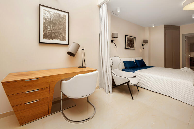 6 bedroom Apartment for sale