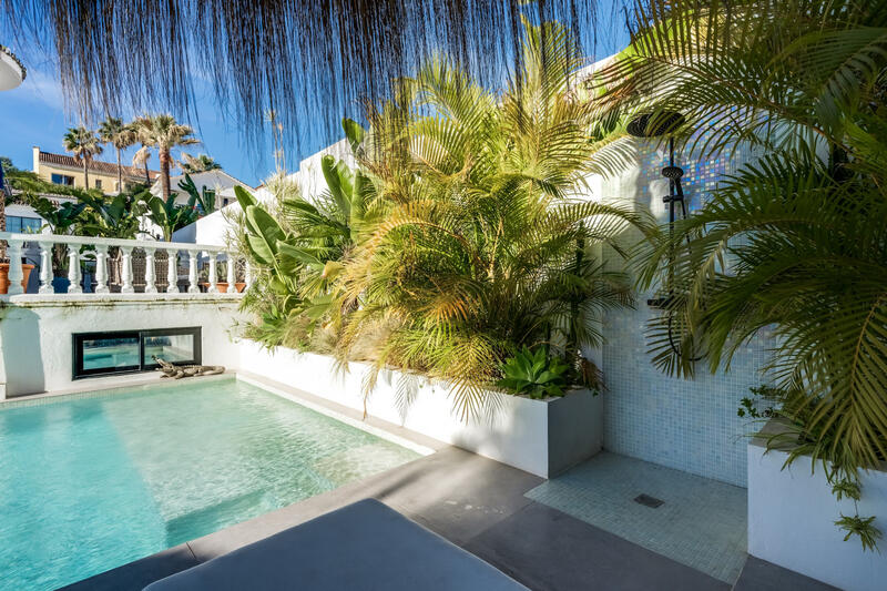 5 bedroom Villa for sale