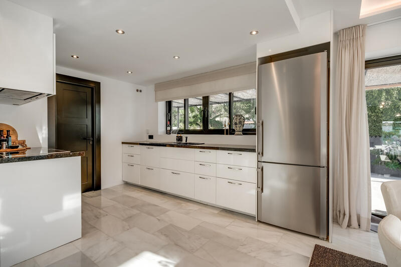 5 bedroom Villa for sale