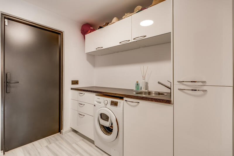 5 bedroom Villa for sale