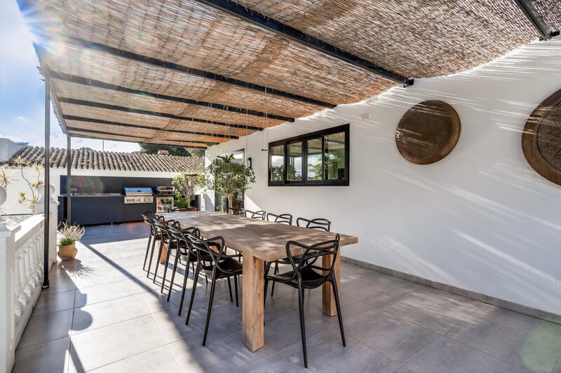 5 bedroom Villa for sale