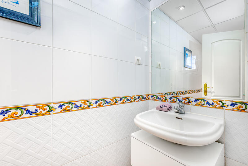 2 Cuarto Adosado en venta