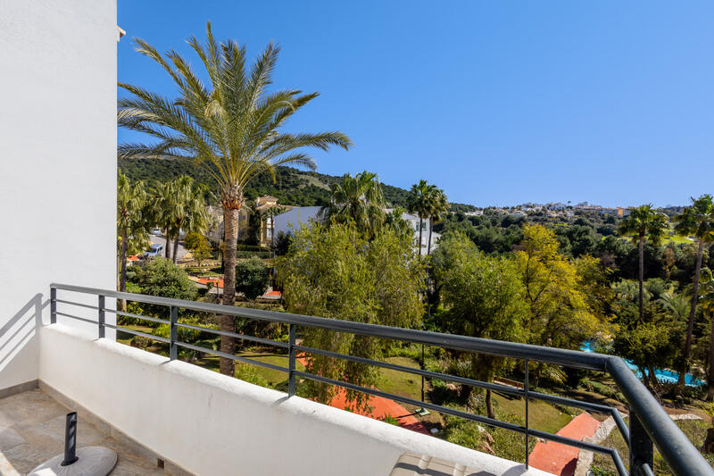 2 Cuarto Adosado en venta