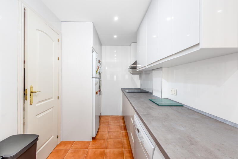 2 Cuarto Adosado en venta