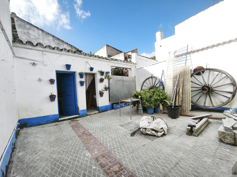 2 bedroom Country House for sale