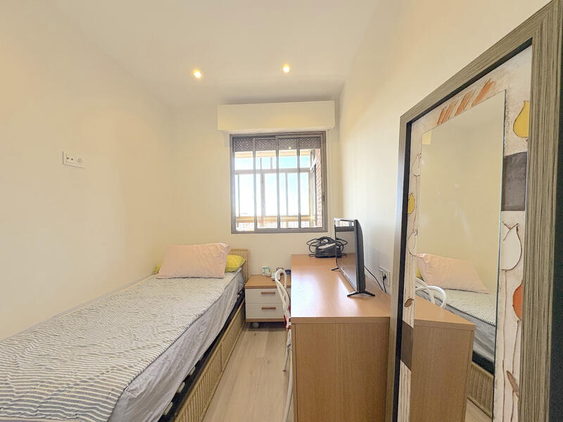 3 bedroom Apartment for sale