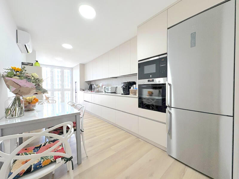 3 bedroom Apartment for sale