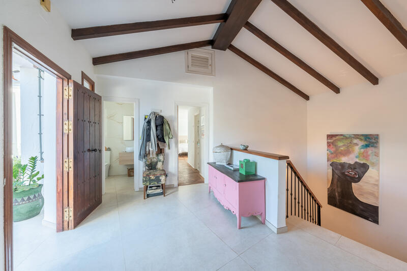 4 bedroom Villa for sale