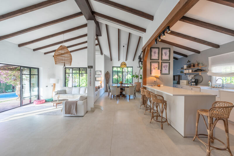 4 bedroom Villa for sale