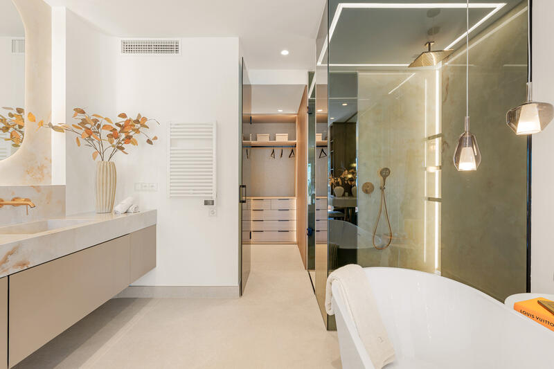 3 bedroom Apartment for sale