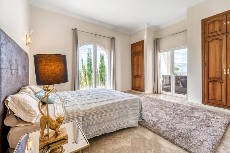 4 bedroom Villa for sale