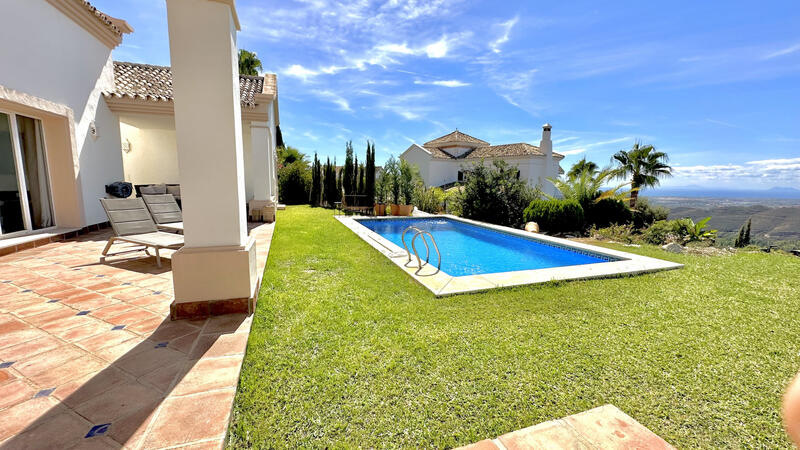 4 bedroom Villa for sale