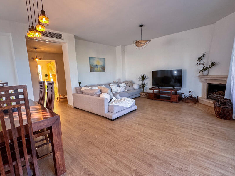 3 bedroom Country House for sale