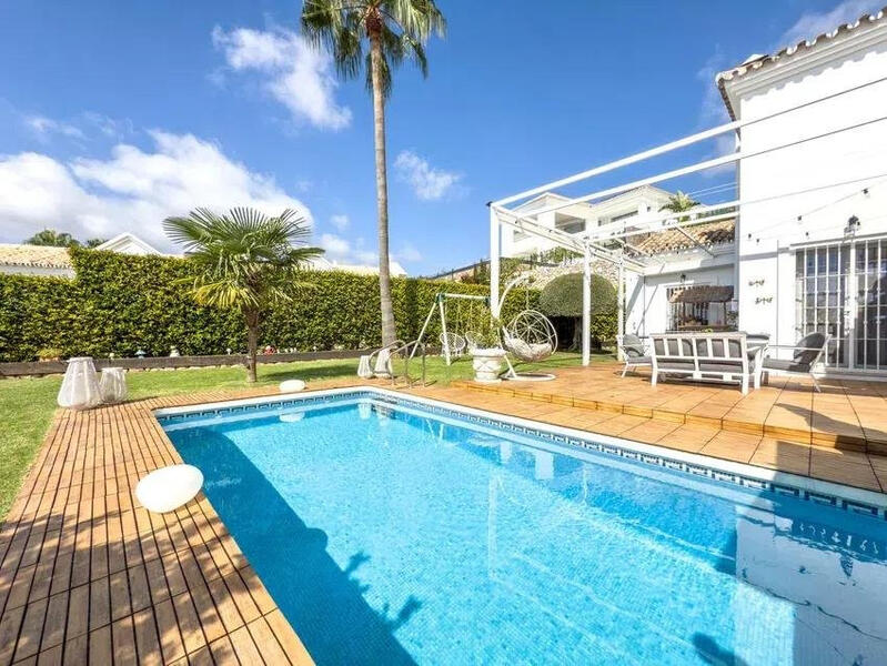 4 bedroom Villa for sale