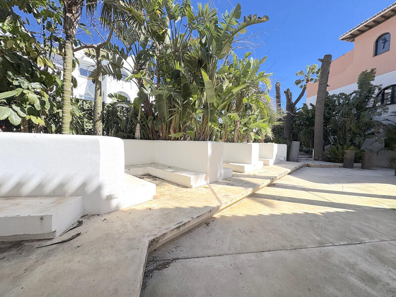 Forretningseiendom til salgs