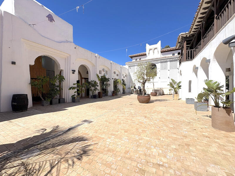 Forretningseiendom til salgs