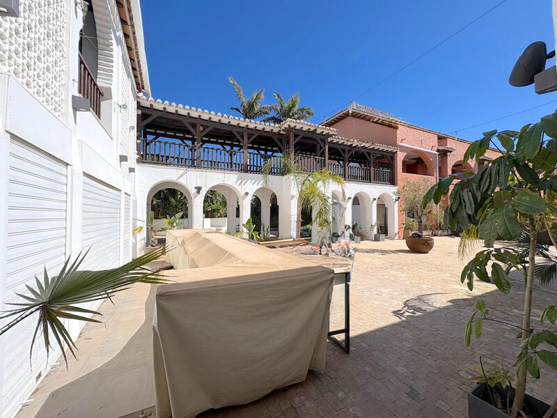 Forretningseiendom til salgs