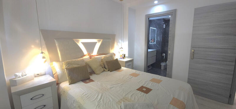 3 slaapkamer Appartement Te koop