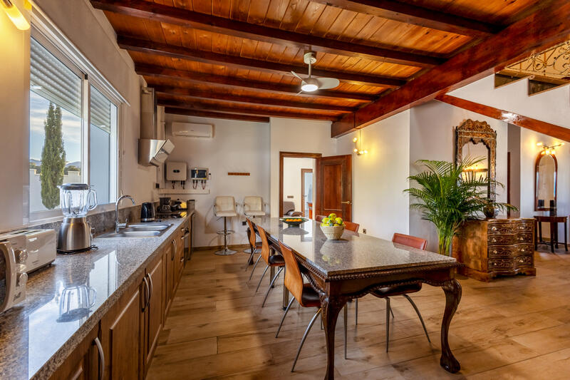 Landsted til salg i Alhaurin el Grande, Málaga Landsted til salg i Alhaurin el Grande, Málaga