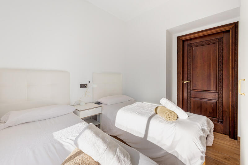 6 bedroom Country House for sale 6 bedroom Country House for sale