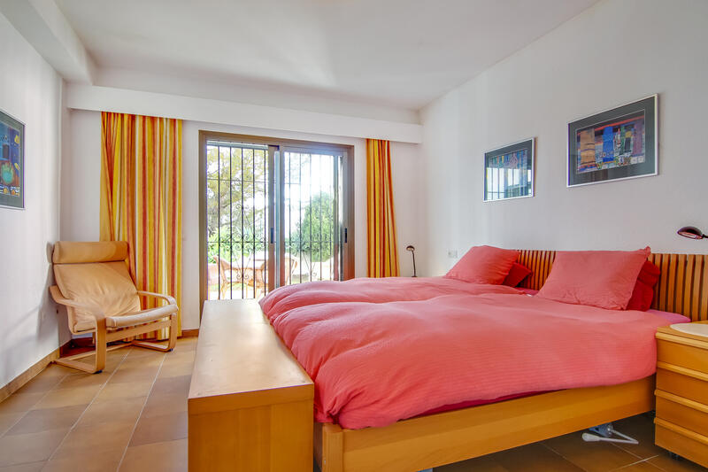 3 bedroom Country House for sale