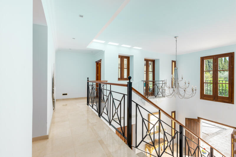 7 Cuarto Villa en venta