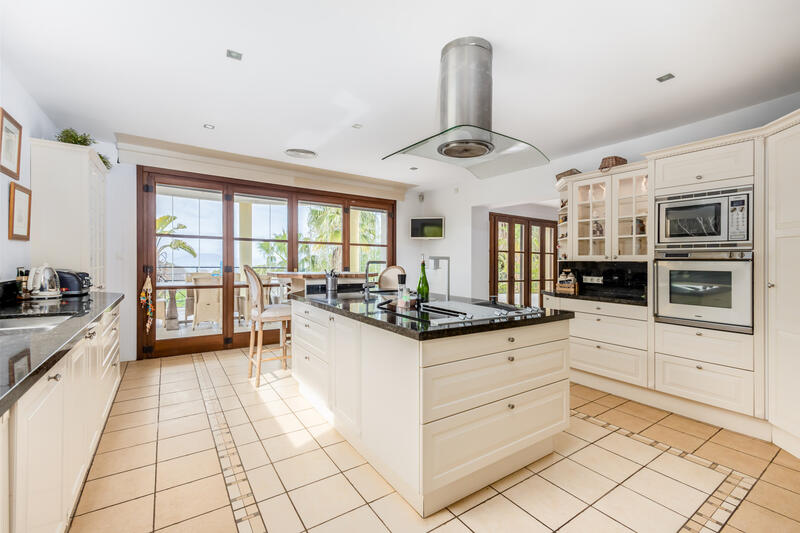 7 Cuarto Villa en venta