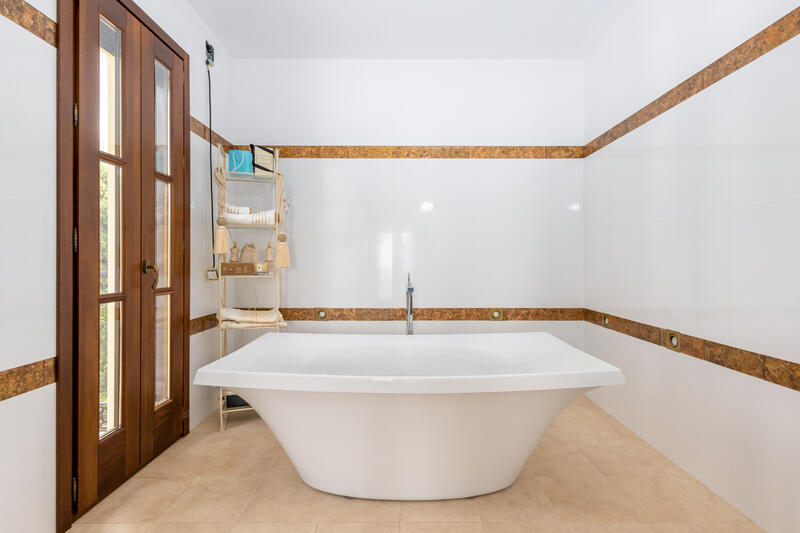 7 Cuarto Villa en venta